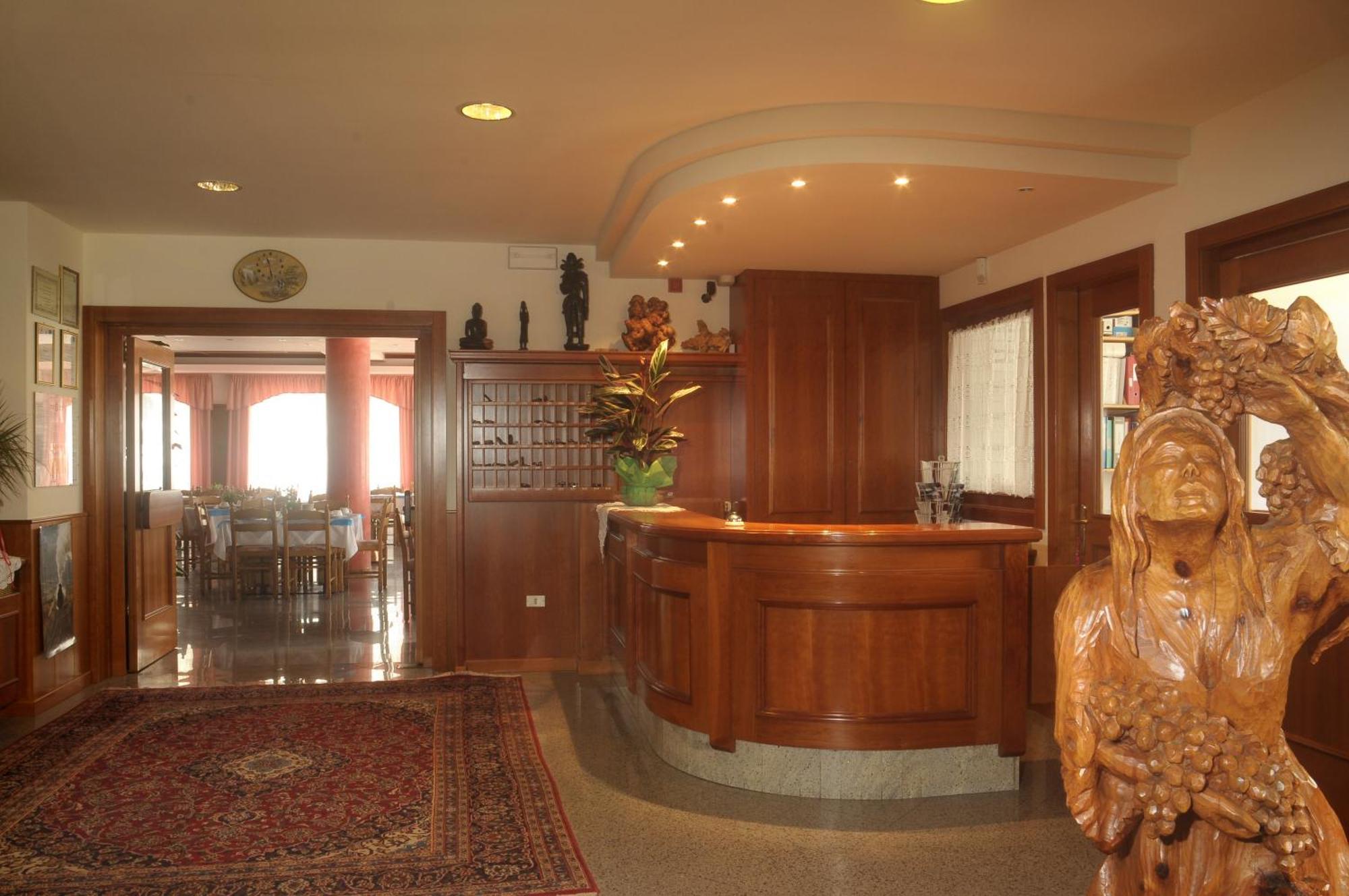 לביקו טרמה Hotel Bellaria מראה חיצוני תמונה